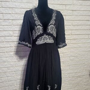 Lucky Brand Black Embroidered Boho A-line Bell Sleeve Feminine Midi Dress Med